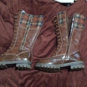 Zip up/lace up boots. Size 8.5, Patrizia